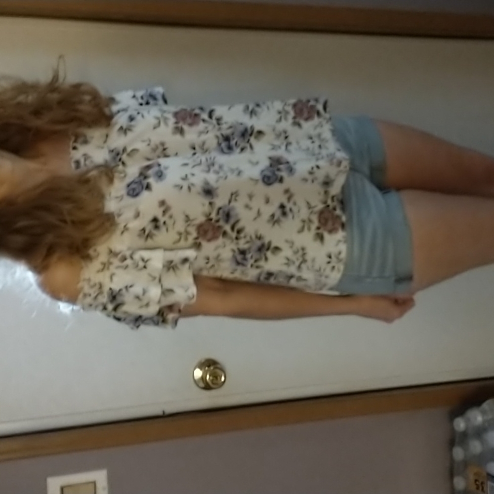 American Eagle summer outfit
